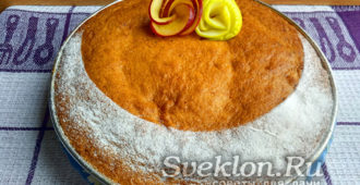 шарлотка с яблоками