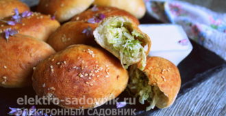 пирожки с молодой капустой, зеленью и яйцом