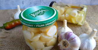 чеснок в банке
